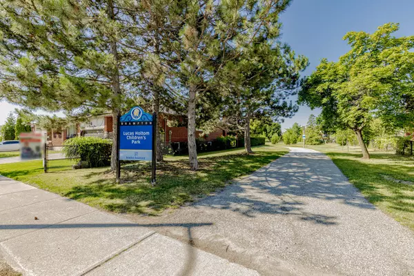 Brampton, ON L6S 3M3,39 Leander ST