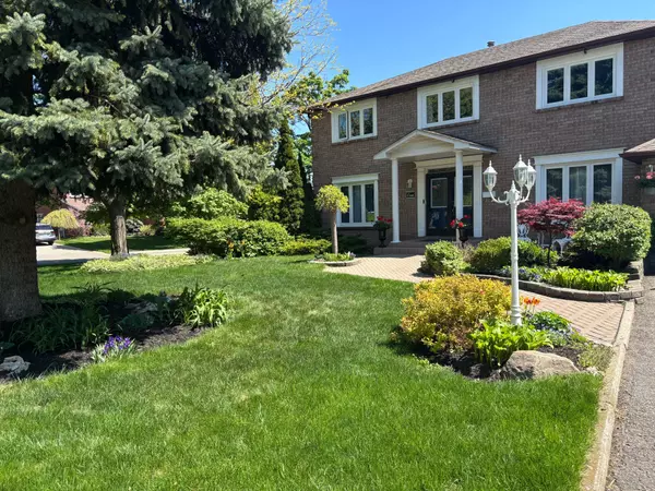 1 Lindhurst ST, Brampton, ON L6S 4C1