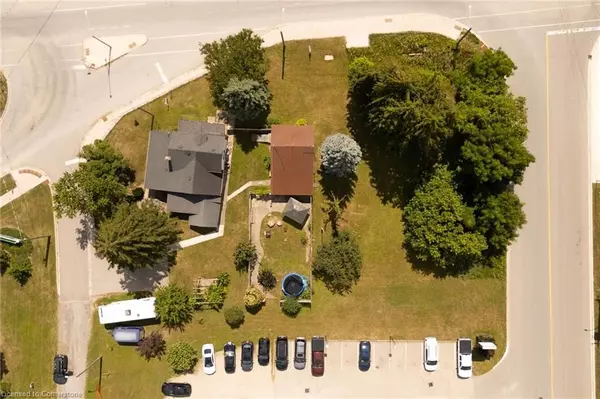 Kitchener, ON N2C 2K7,28 Manitou DR