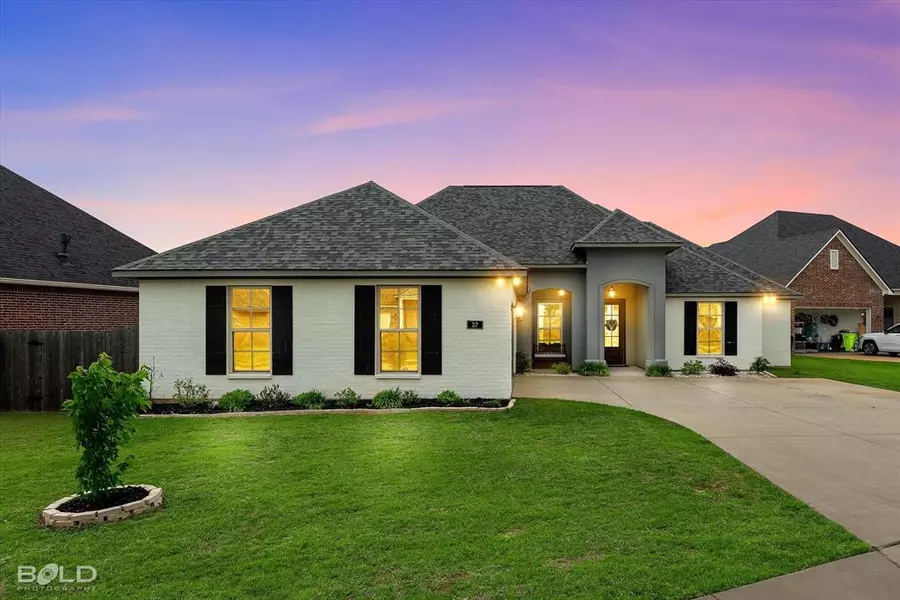 37 Crowder Drive, Benton, LA 71006