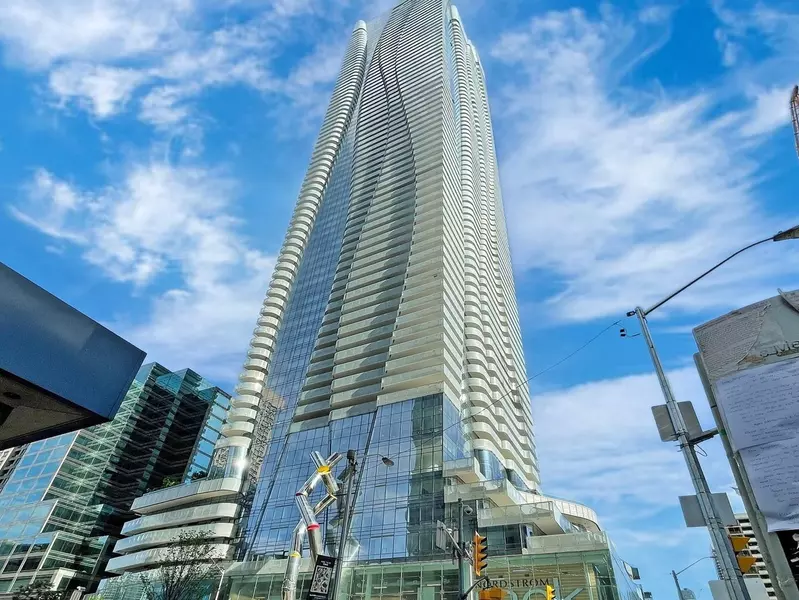 1 Bloor ST E #5808, Toronto C08, ON M4W 0A8