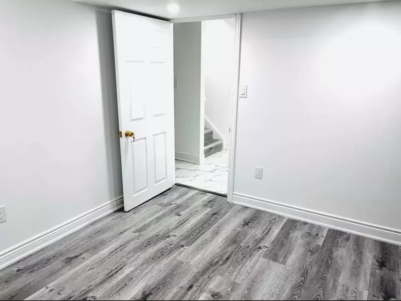 24 Dunvegan CRES #Basement, Brampton, ON L7A 2Y3