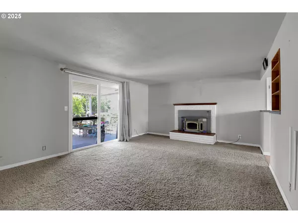 Springfield, OR 97477,1266 KENRAY LOOP