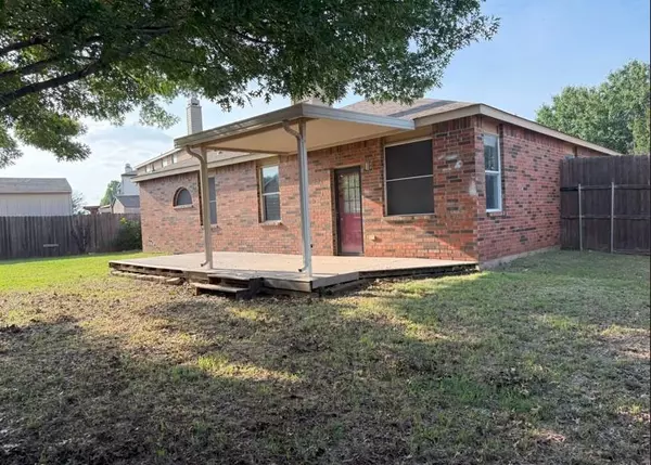 Saginaw, TX 76131,1025 Pullman Drive