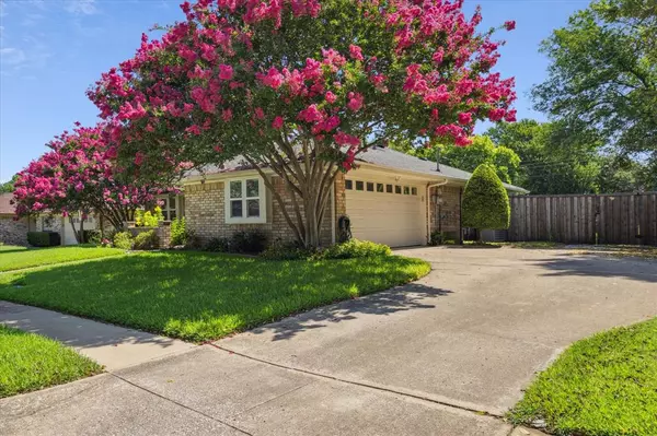 Euless, TX 76039,1202 Meadowview Drive