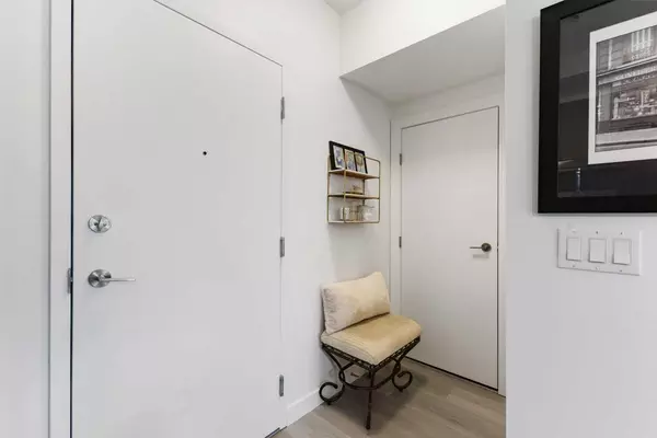 Calgary, AB T2X 0X5,15233 1 ST Southeast #312