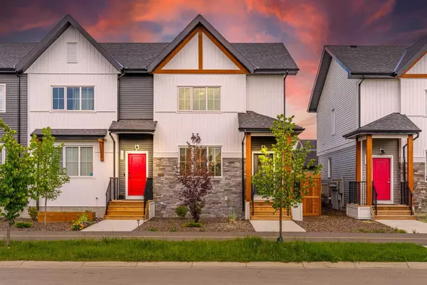 56 Creekside BLVD Southwest, Calgary, AB T2X4R1