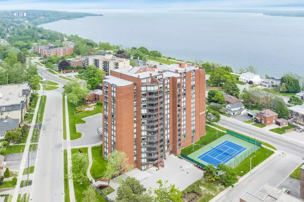 Barrie, ON L4M 5L6,181 Collier ST #1006