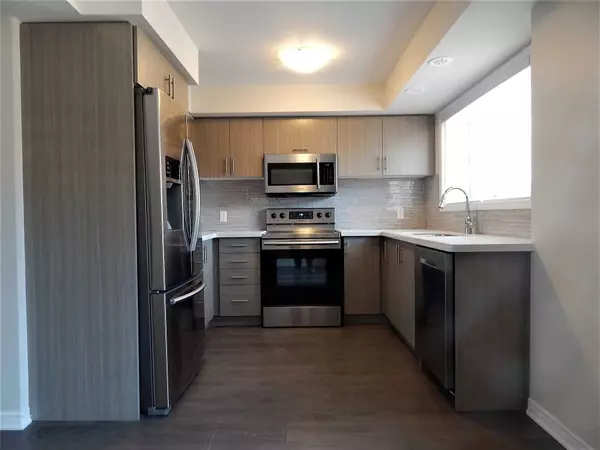 Oakville, ON L6M 0S2,2441 Greenwich DR #80
