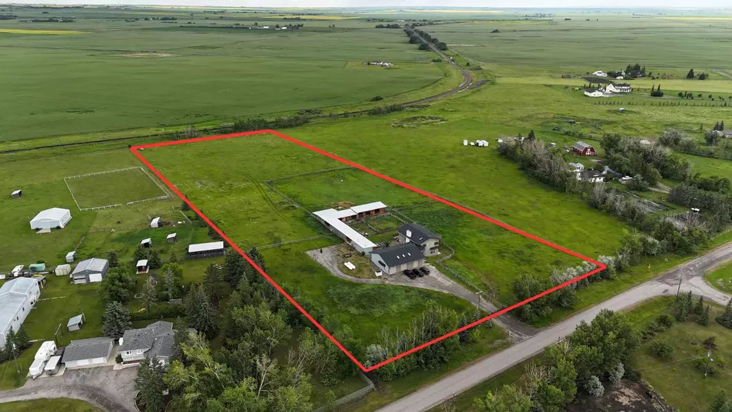 113150 2453 DR East, Rural Foothills County, AB T0L 0A0