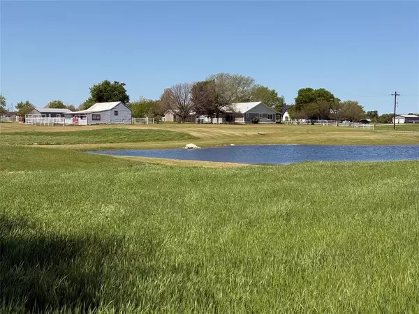 Gunter, TX 75058,2196 Bledsoe Road