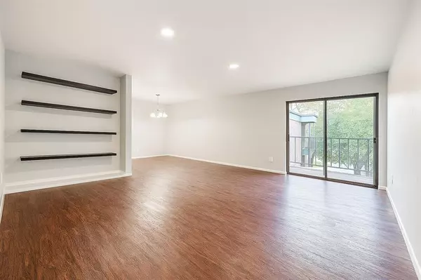 Dallas, TX 75206,6040 Birchbrook Drive #236
