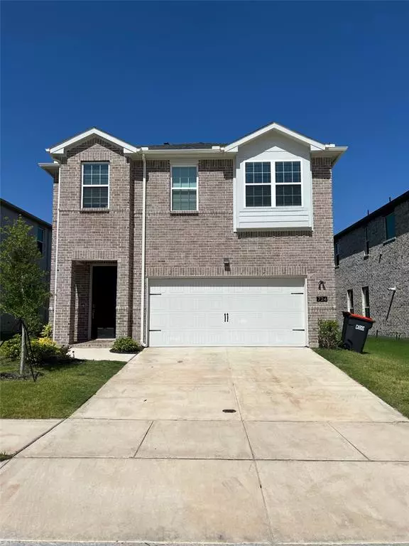 724 Portina Drive, Anna, TX 75409