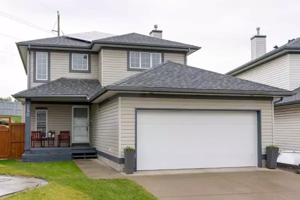 250 Scotia PT NW,  Calgary,  AB T3L 2B1