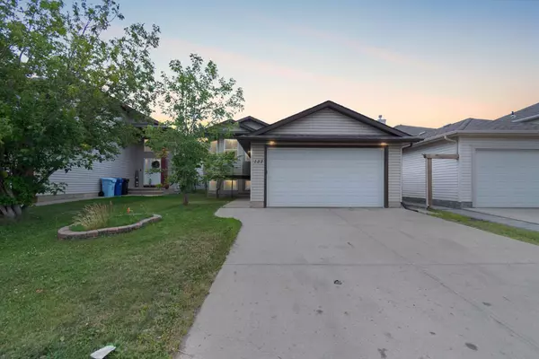 137 Fox CRES, Fort Mcmurray, AB T9K 0C2