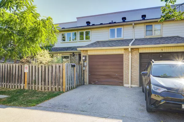 Toronto C15, ON M2J 4N7,7 Sand Fern WAY