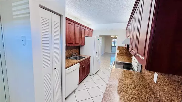 Pembroke Pines, FL 33027,1200 SW 124th Ter #107 0