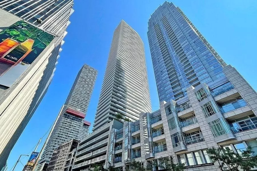 Toronto C10, ON M4S 2B4,2221 Yonge ST #4908