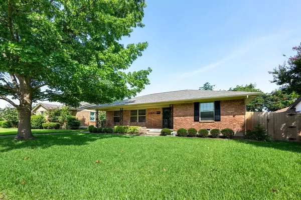 Dallas, TX 75228,11031 Dunaway Drive