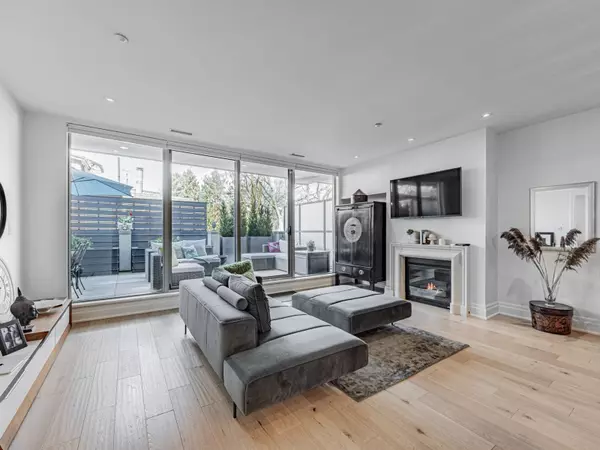 Toronto E02, ON M4L 3N5,1 Rainsford RD #207