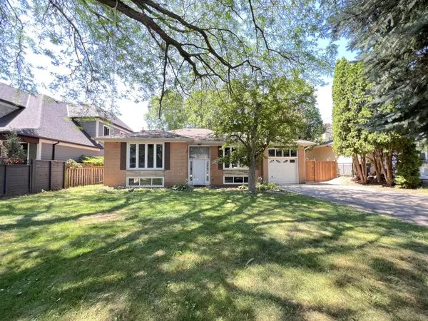 Oakville, ON L6L 4V5,462 Willis DR