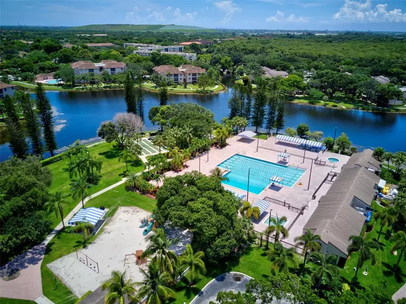 3587 NW 35th St #1635, Coconut Creek, FL 33066