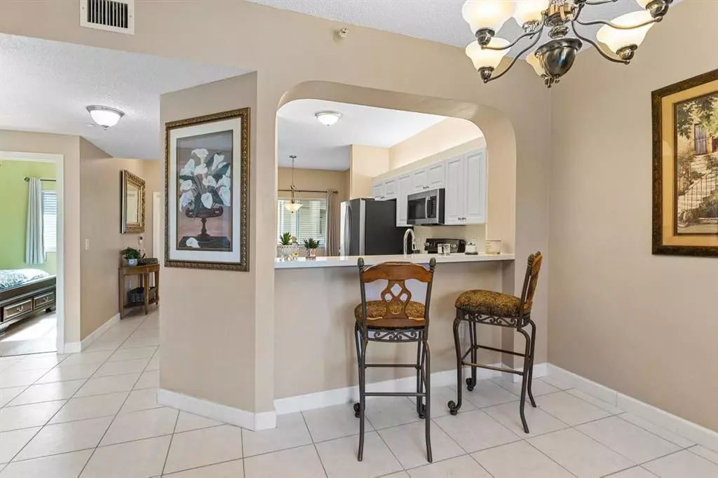 Tamarac, FL 33321,7775 Southampton Terrace #310