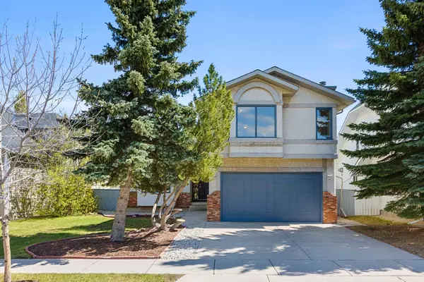 Calgary, AB T3A 4N1,8266 Edgebrook DR NW