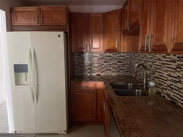 Fort Lauderdale, FL 33313,2029 NW 46th Ave #501 E