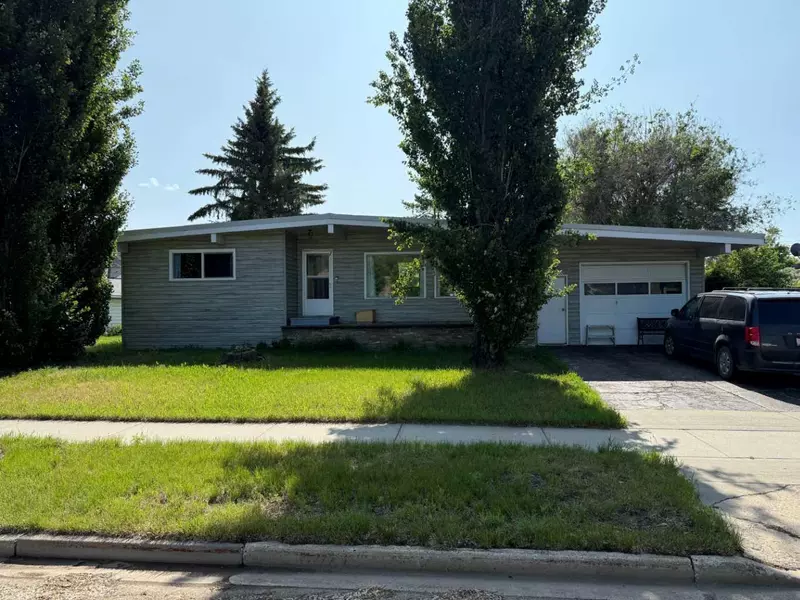 88 Villa ST, Drumheller, AB T0J 0Y1