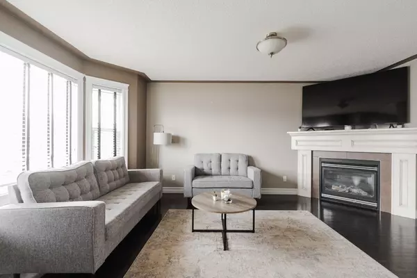 Fort Mcmurray, AB T9K 0N6,129 Walnut CRES