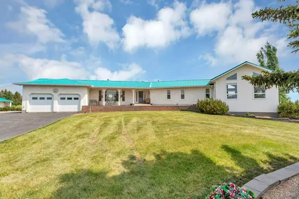 27556 Township Road 372, Rural Red Deer County, AB T4G 0M5