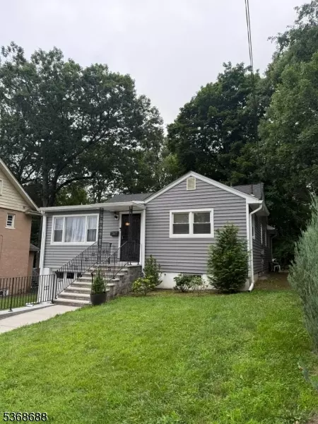 West Orange Twp., NJ 07052,22 Marmon Ter