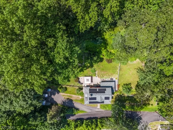 Glen Gardner Boro, NJ 08826,24 2Nd St