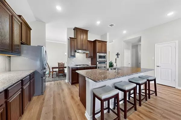 4814 Clamdigger Way, Garland, TX 75043