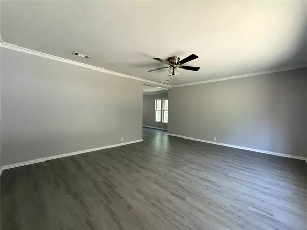 Denison, TX 75020,1210 W Bullock Street