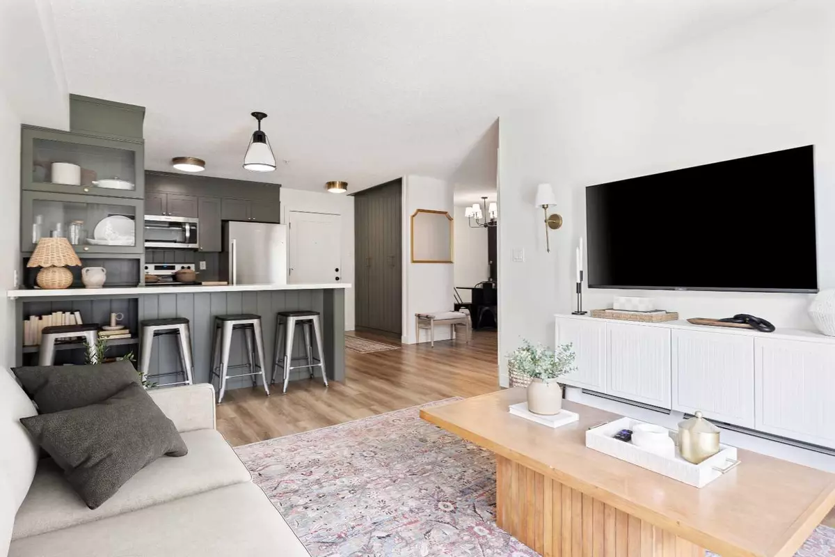 Calgary, AB T2Y 0B4,2395 Eversyde AVE Southwest #1103