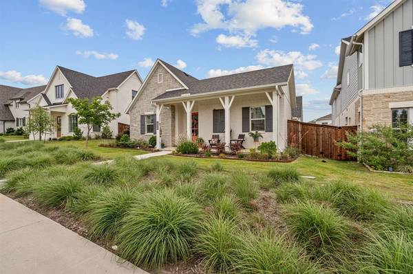 14344 Walsh Avenue, Fort Worth, TX 76008