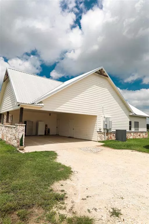Hico, TX 76457,505 County Road 242