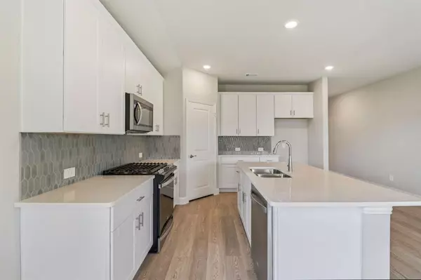 Fort Worth, TX 76036,6637 Valley Lake Lane