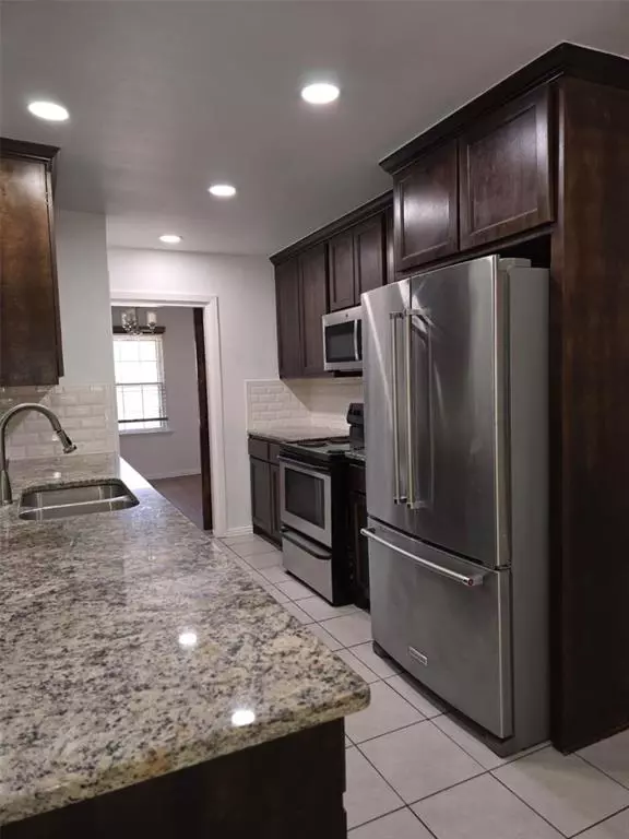 Fort Worth, TX 76133,5604 Morley Avenue