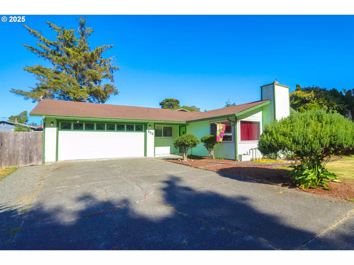 Coos Bay, OR 97420,825 SEABREEZE TER