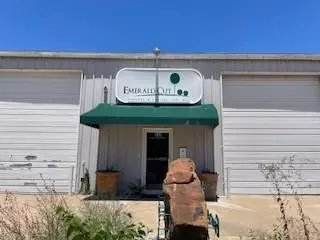 Cedar Hill, TX 75104,609 E Pleasant Run Road