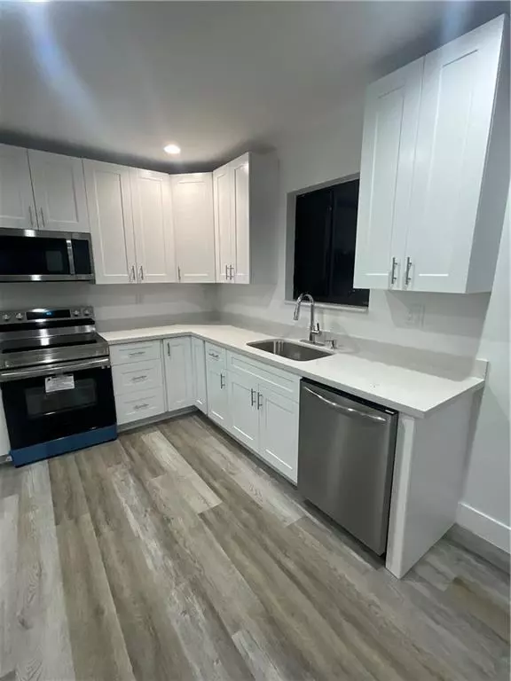 Fort Lauderdale, FL 33311,529 NW 16th Ave