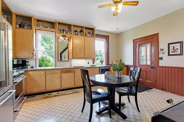 Drummond/north Elmsley, ON K7H 3C3,453 Day RD