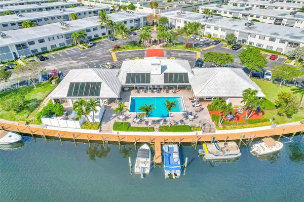 Pompano Beach, FL 33060,170 Cypress Club Dr #716
