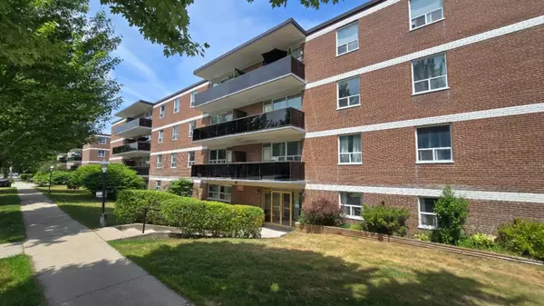 98 Holgate ST #206, Barrie, ON L4N 2T9