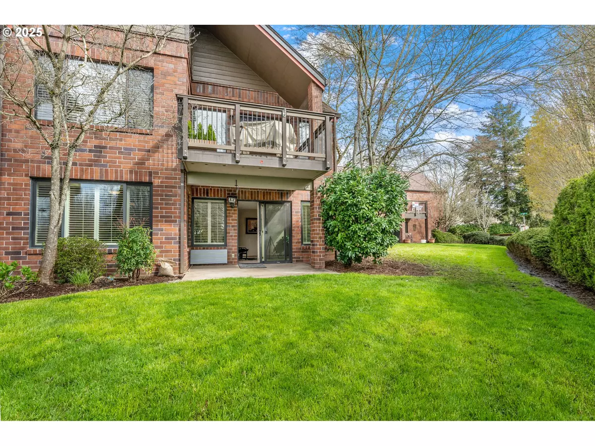Tigard, OR 97224,15695 SW 114TH CT #5