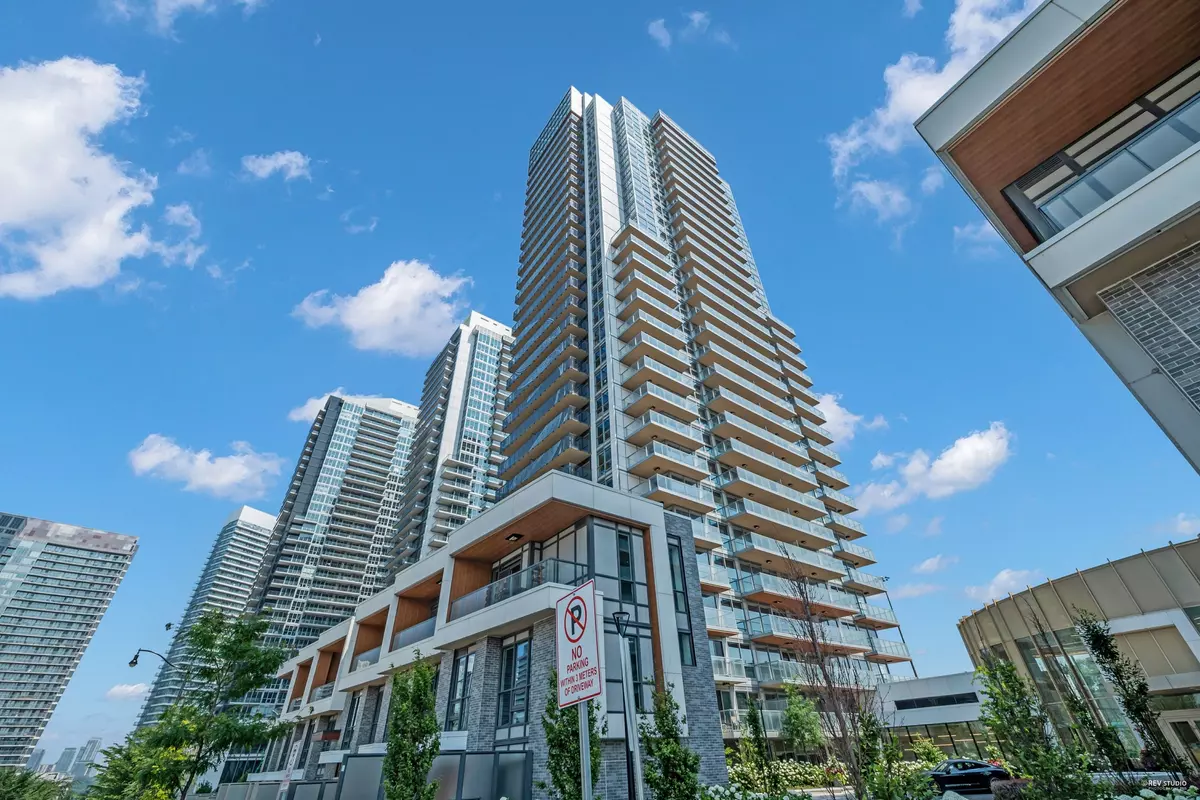 Toronto C15, ON M2K 0J2,27 Mcmahon DR #1105