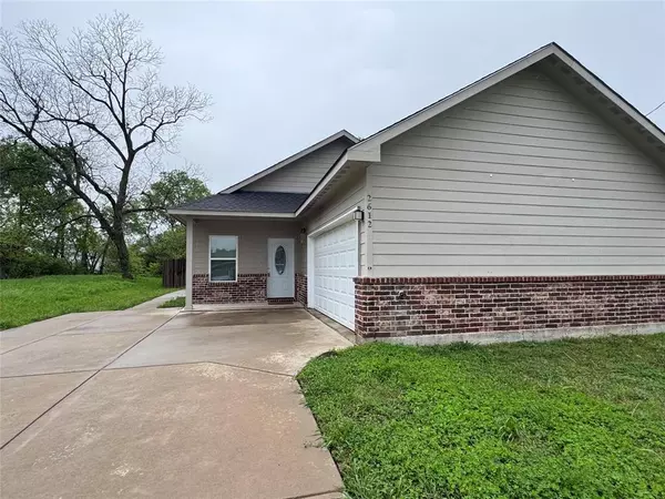 2612 Texas Street, Greenville, TX 75401